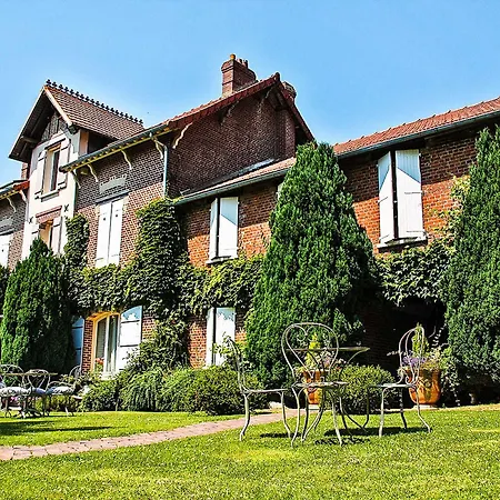 Les Granges D'haillancourt ゲストハウス 3*