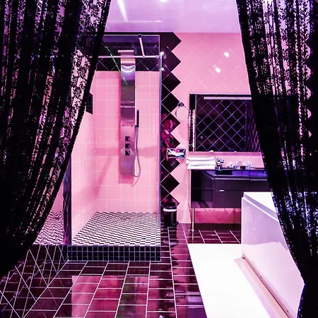 招待所 德连考特莱斯农庄旅馆 Ivry-le-Temple