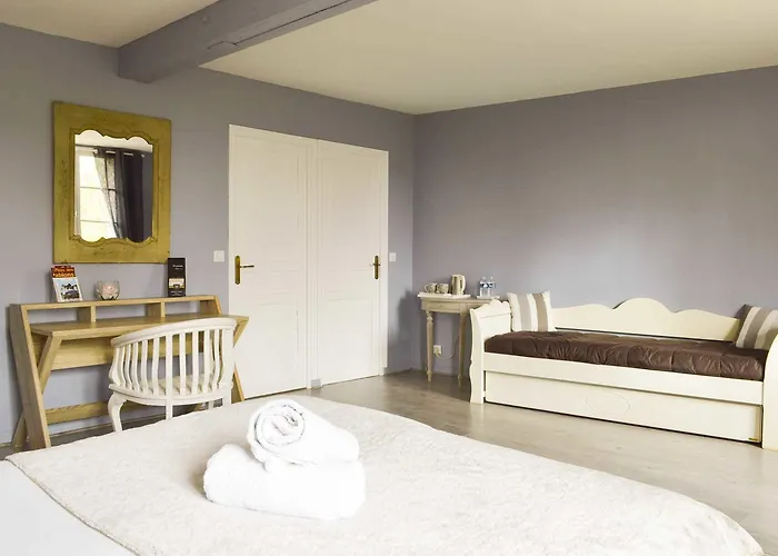 Les Granges D'haillancourt Maison d'hôtes Ivry-le-Temple